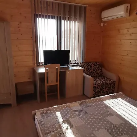 парк Summer Life Guest house *